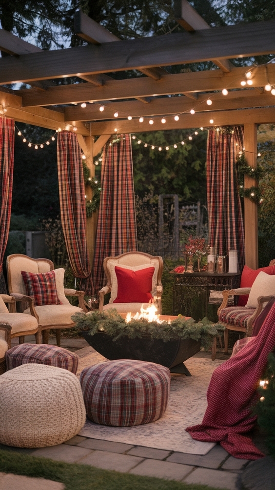 Holiday Outdoor Decor Ideas 2025: Magical Christmas Garden Decorations & DIY Lights